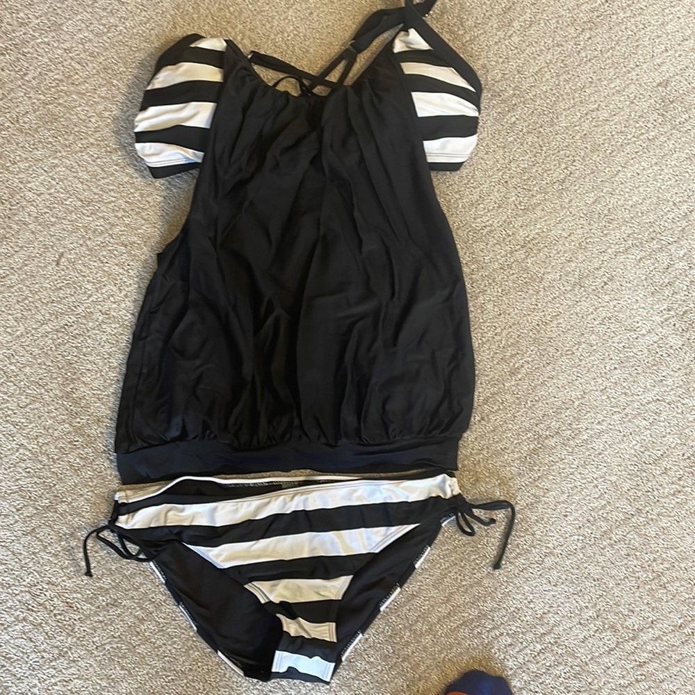 Black/White Striped Tankini XL